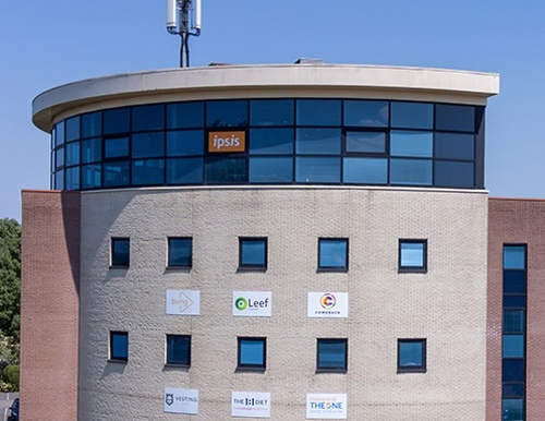 Bedrijfspand Ipsis Nieuw Logo (1)